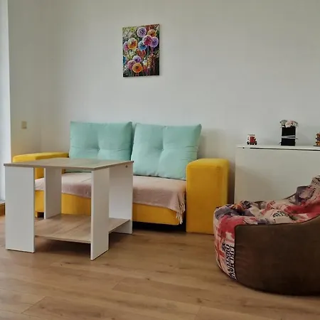 Ray Seaview Guest House. уютный домик в варне Dom wakacyjny